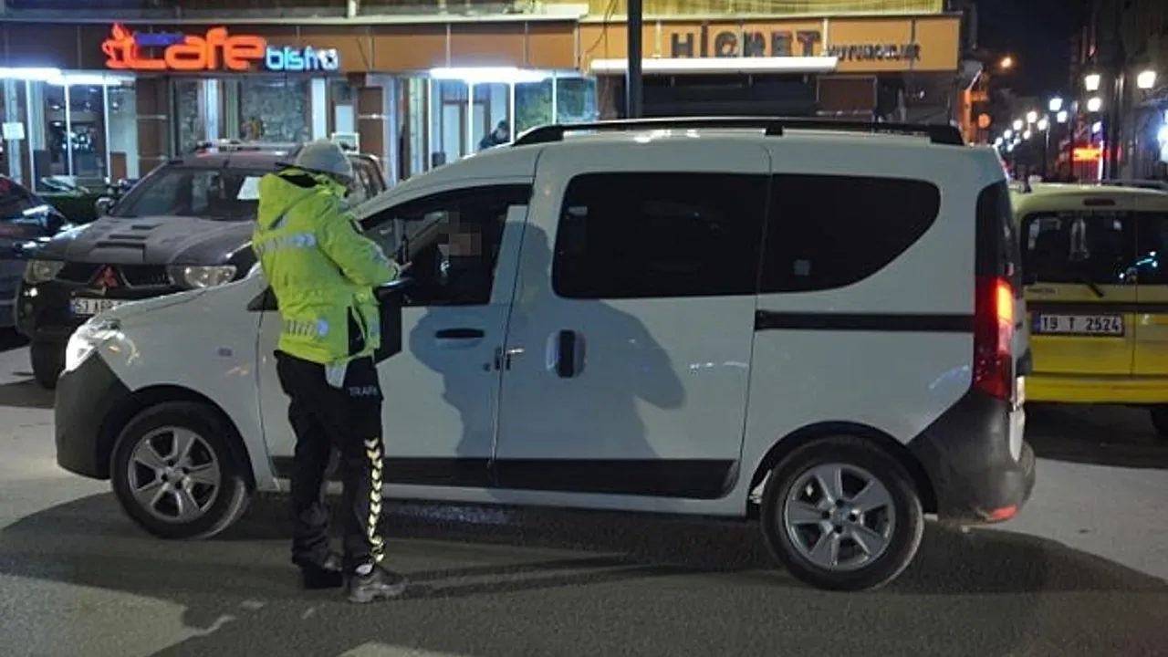 Alacada polisten asayiş ve huzur uygulaması