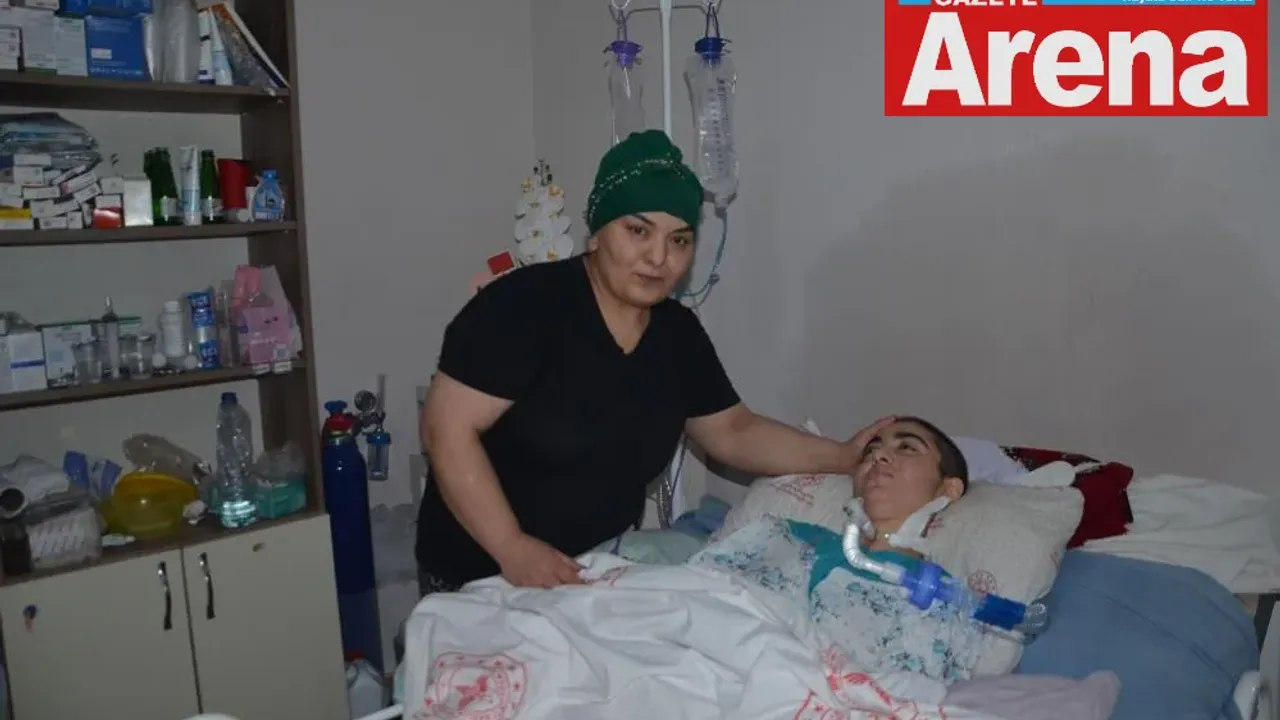 Yatağa bağımlı genç kadın ve ailesi yardım bekliyor