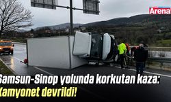 Samsun-Sinop yolunda korkutan kaza: Kamyonet devrildi!