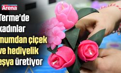 Terme'de kadınlar mumdan çiçek ve hediyelik eşya üretiyor