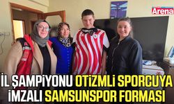 İl şampiyonu otizmli sporcuya imzalı Samsunspor forması
