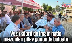 Vezirköprü'de imam hatip mezunları pilav gününde buluştu