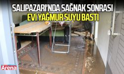 Samsun Salıpazarı'nda evi yağmur suyu bastı