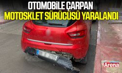 Otomobile çarpan motosiklet sürücüsü yaralandı