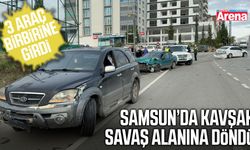Samsun'da kavşakta üç araç birbirine girdi