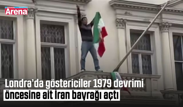 Londra’da göstericiler 1979 devrimi öncesine ait İran bayrağı açtı