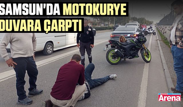 Samsun'da motokurye duvara çarptı