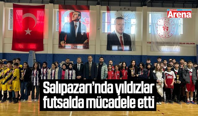 Salıpazarı’nda yıldızlar futsalda mücadele etti