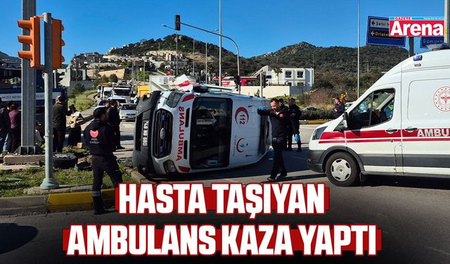 Hasta taşıyan ambulans kaza yaptı
