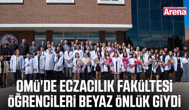 OMÜ'de Eczacılık Fakültesi öğrencileri beyaz önlük giydi