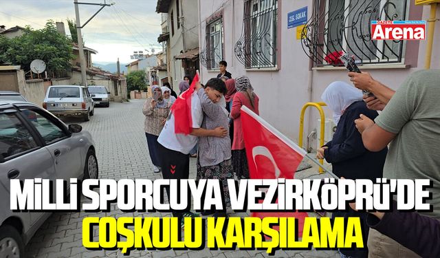 Milli sporcuya Vezirköprü'de coşkulu karşılama