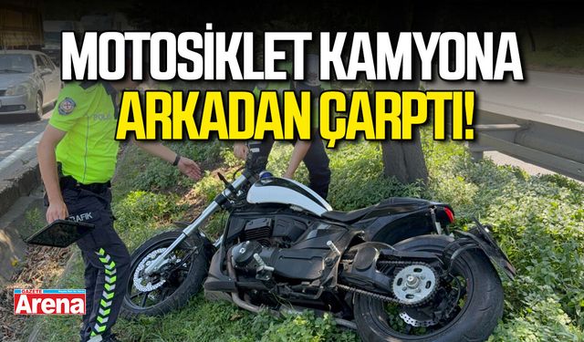 Canik’te motosiklet kamyona arkadan çarptı
