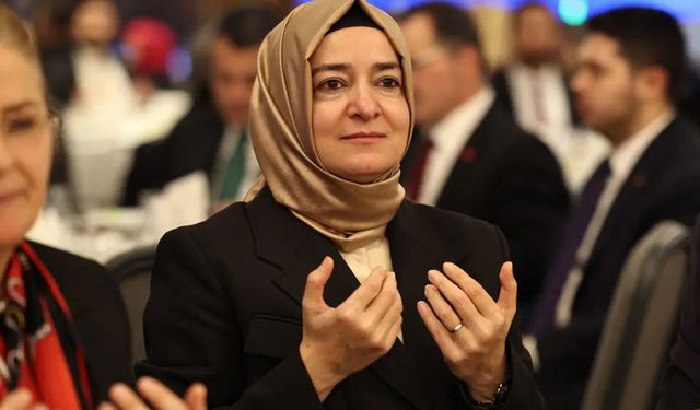 Fatma Betül Sayan Kaya 2,2 milyar lirayı iade etti!