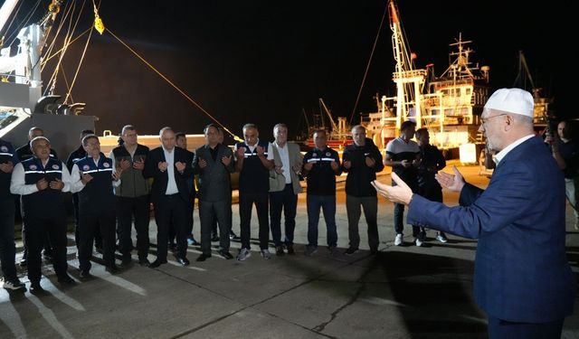 Samsun’da balıkçılar yeni sezona Vira Bismillah diyerek başladı