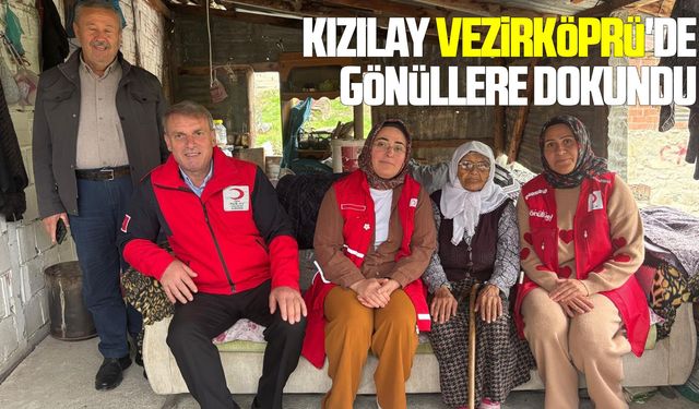 Kızılay Vezirköprü'de ihtiyaç sahibi ailelerle bir arada