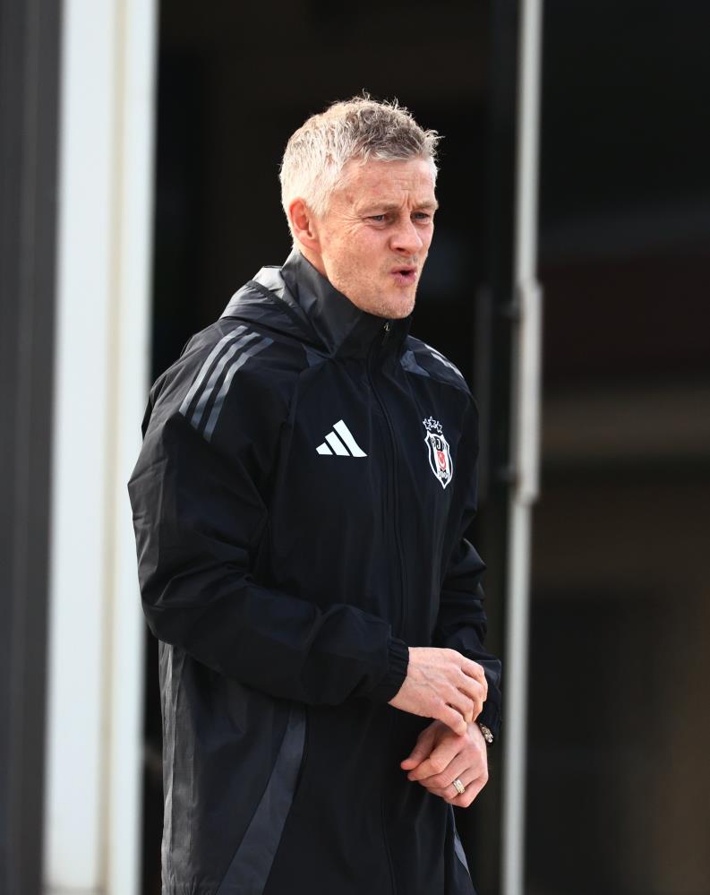 Beşiktaş’ta Yeni dönem başlıyor: Solskjaer ilk antrenmanını yaptı