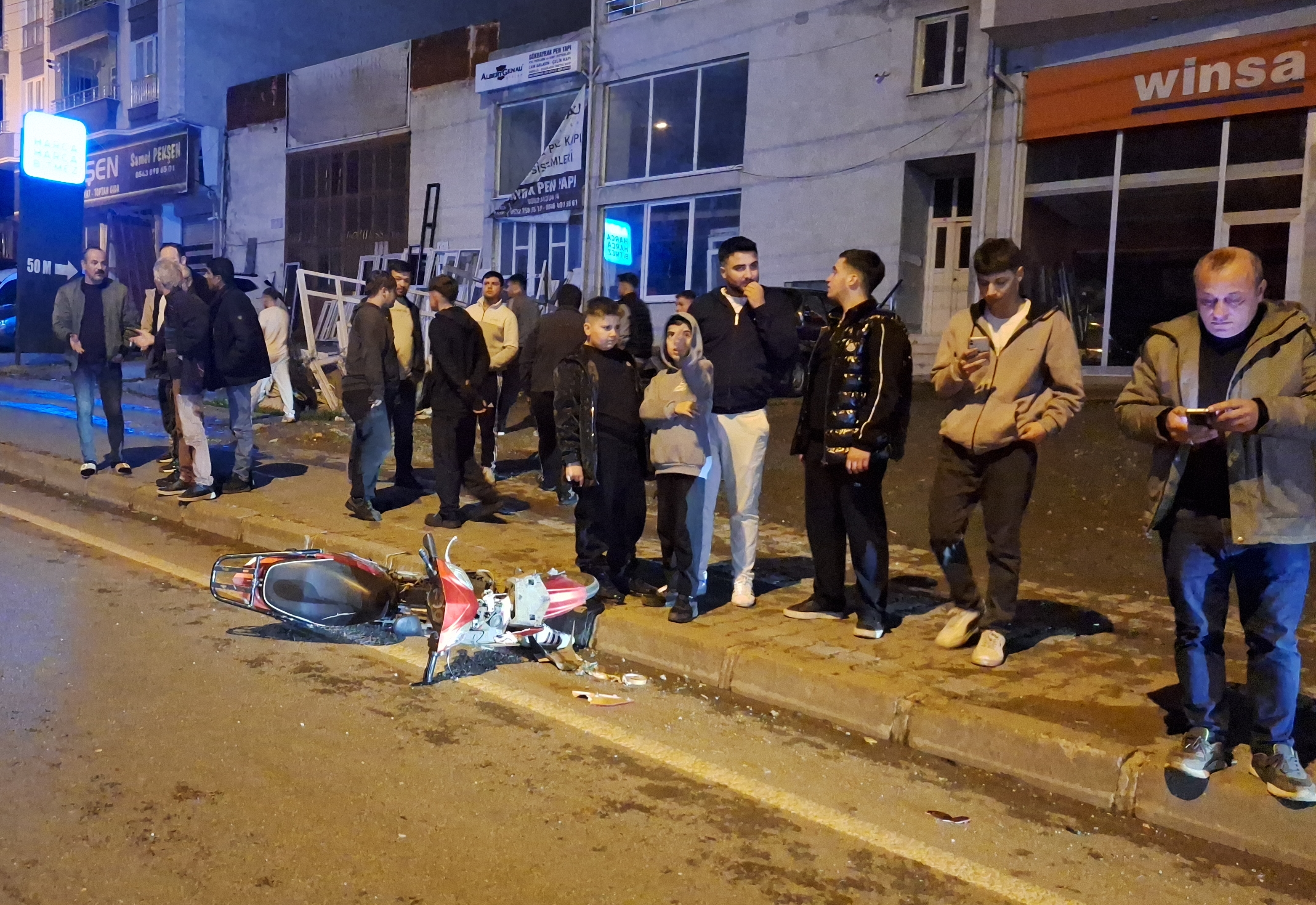 A A 20251024 39511459 39511458 S A M S U N D A O T O M O B I L I N C A R P T I G I E L E K T R I K L I B I S I K L E T T E K I 2 C O C U K Y A R A L A N D I