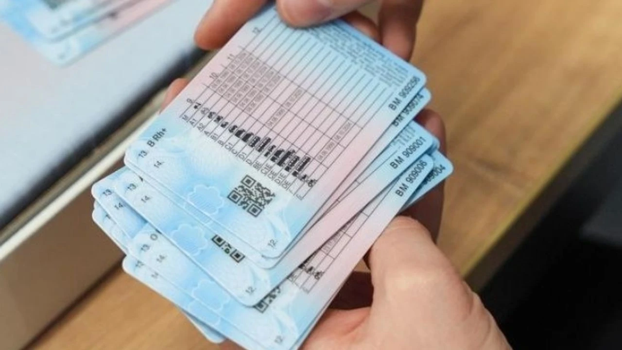 Ehliyetini Yenilemeyen Yandi 1 Agustosta Eski Ehliyet Tarih Oluyor 1751526498