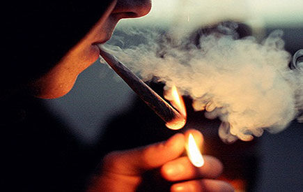 Sigara Icenler Azaldi B (1)