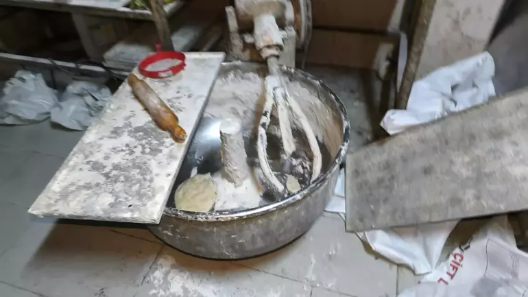 6925C72Caf000Ea1Da48F8D5