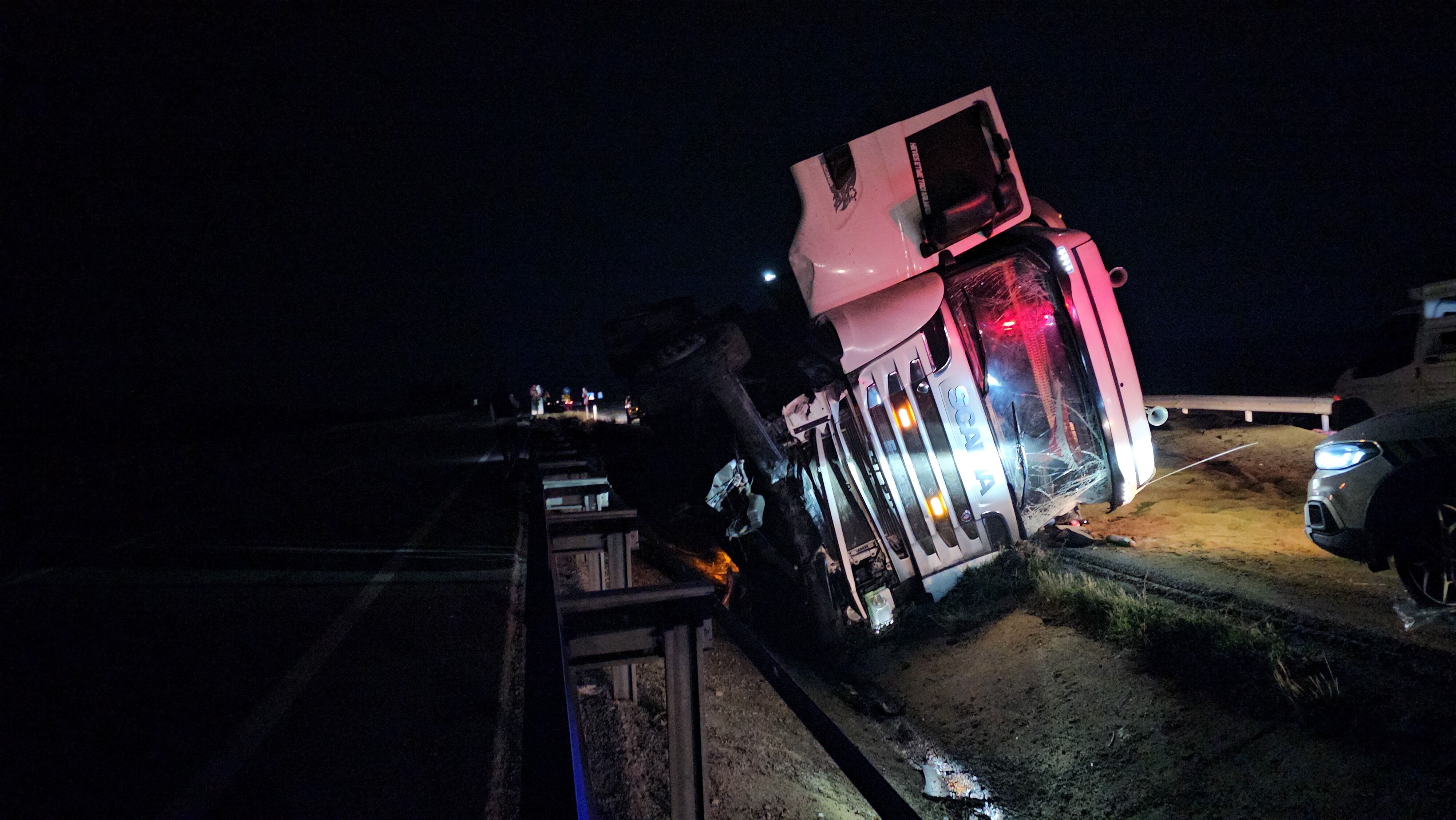 A A 20251105 39627661 39627655 C O R U M D A D E V R I L E N T I R I N S U R U C U S U Y A R A L A N D I-1