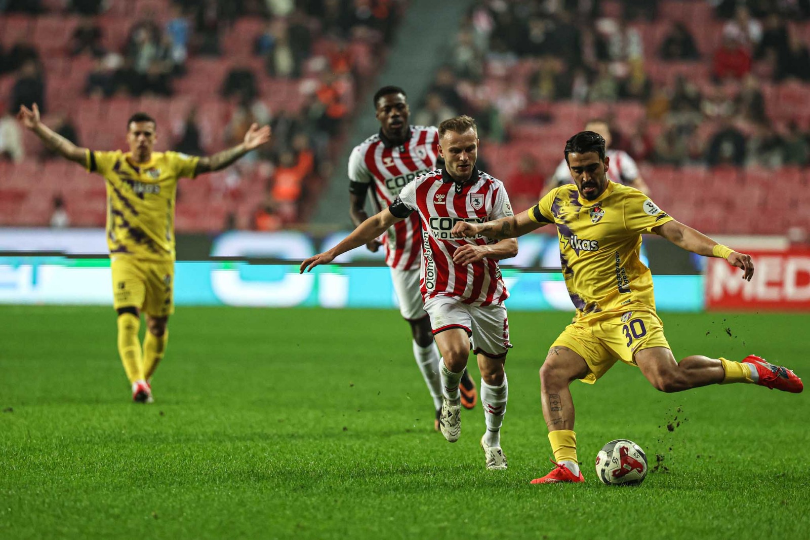 Whatsapp Görsel 2025 11 09 Saat 21.41.35 2778D199