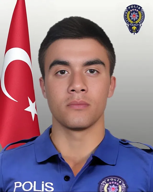 0X0 Cekmekoyde Polisin Sehit Edilmesine Iliskin 5 Kisi Adliyeye Sevk Edildi 1765447452881