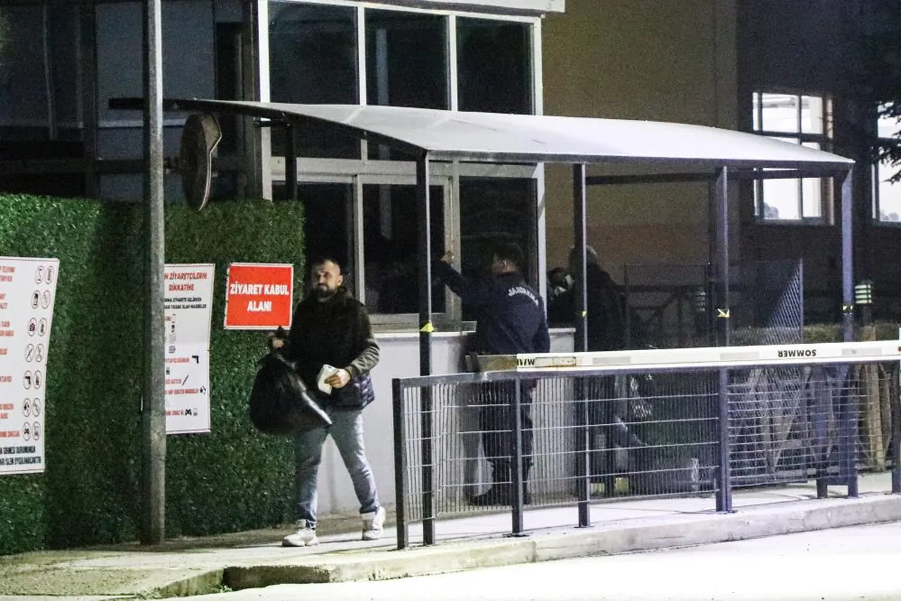 11 Yargi Paketi Yururluge Girdi Cezaevlerinden Tahliyeler Basladi 1758479 202512251938 20251225193821 1