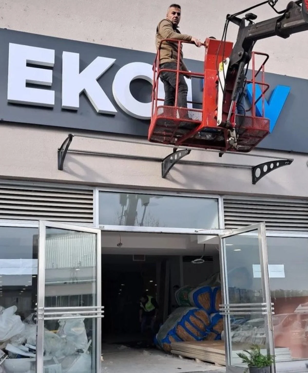 694E9F9Ed3F46922 W1200Xh1453