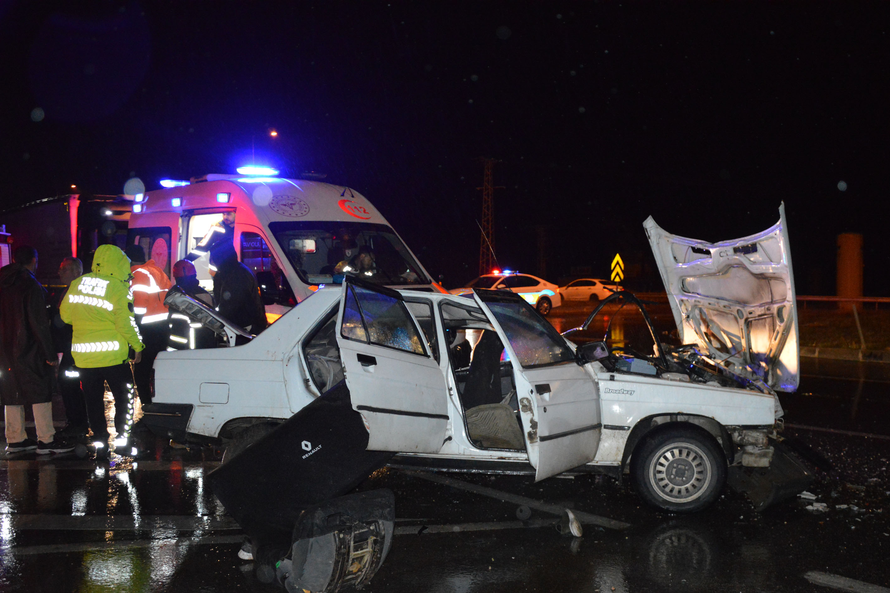 A A 20251210 39948435 39948431 S A M S U N D A T I R I L E O T O M O B I L I N C A R P I S M A S I S O N U C U 4 K I S I Y A R A L A N D I