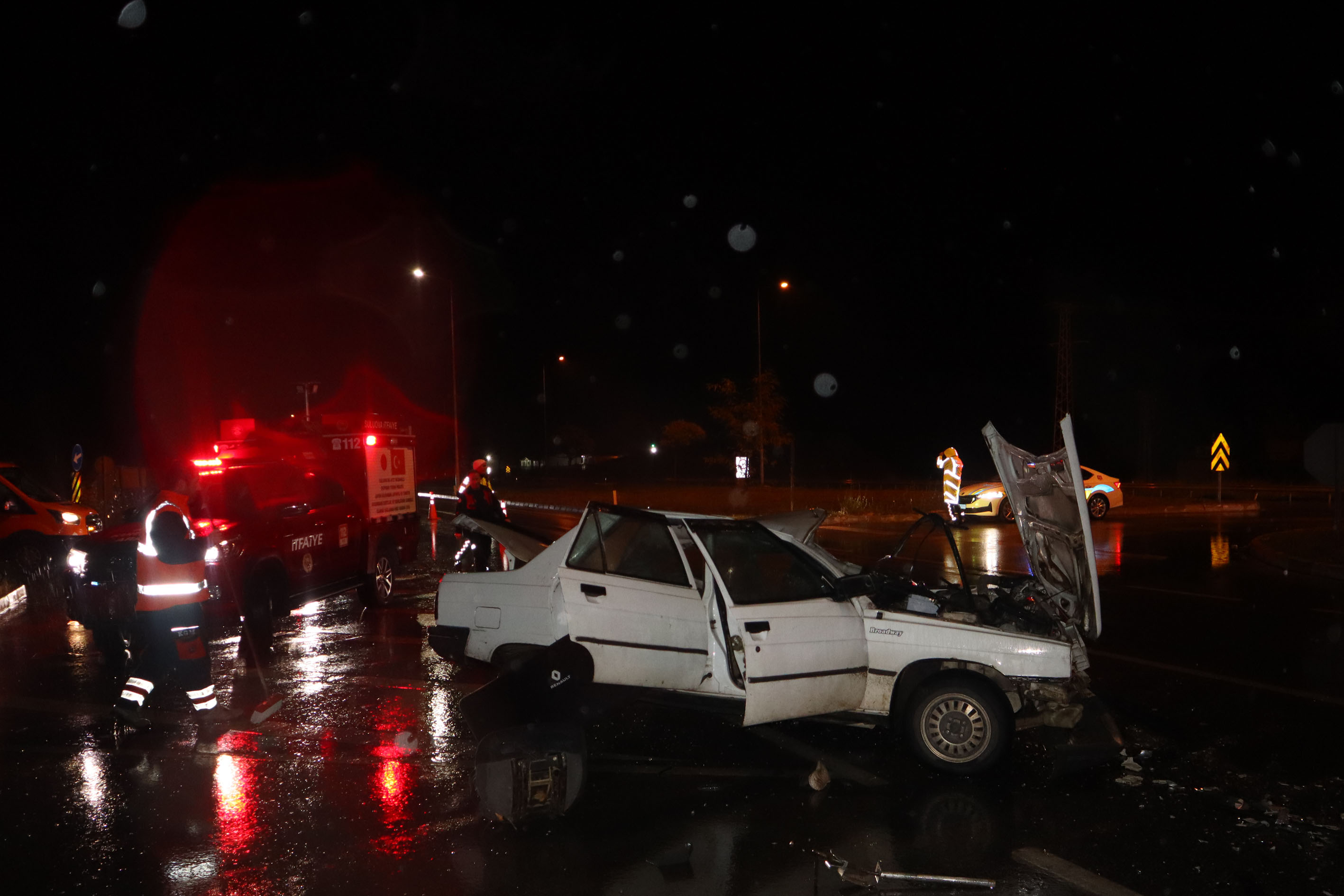 A A 20251210 39948435 39948432 S A M S U N D A T I R I L E O T O M O B I L I N C A R P I S M A S I S O N U C U 4 K I S I Y A R A L A N D I