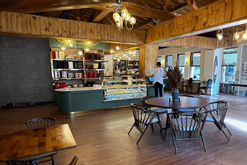 Rasathane Kitap Kafe Galeri 7