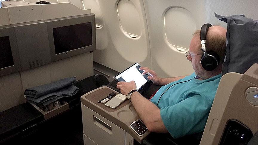 Thumbs B C B660C45Cc8622887131E1E5109B890B9