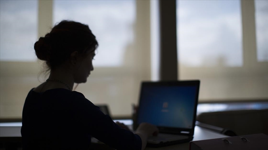 Thumbs B C Db32Ded693Ef17C0B045933586E936De