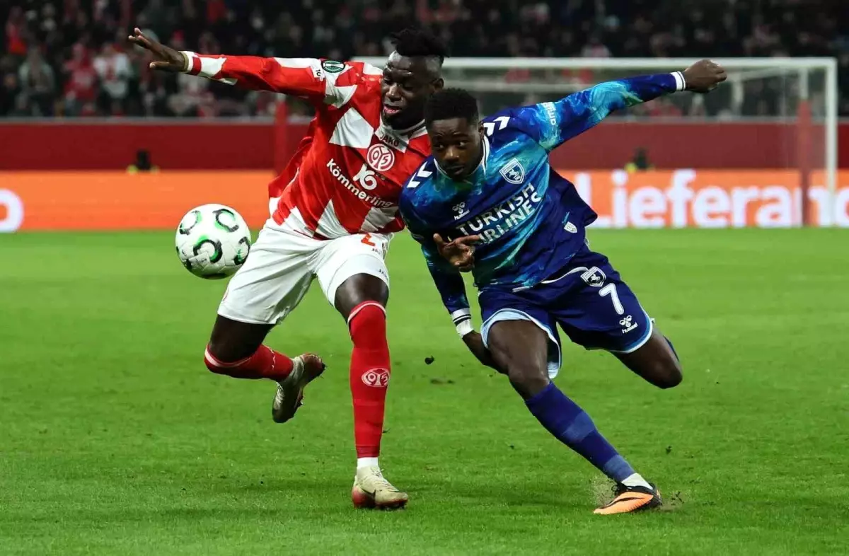 Uefa Konferans Ligi Mainz 05 Samsunspor M 19369745 Amp