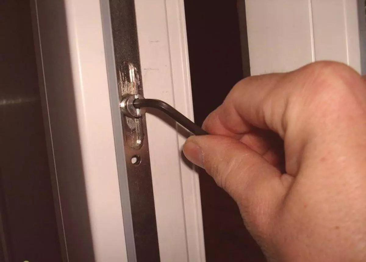 1C Izm 1643198344 5586