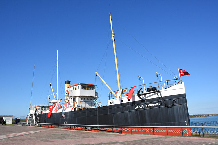 Bandırma Vapuru