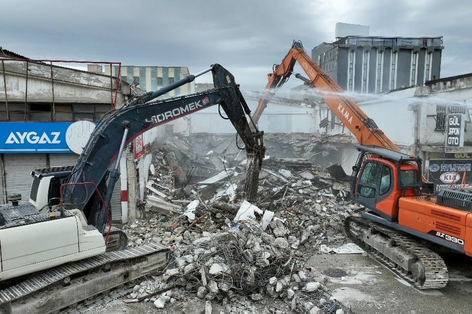 G Z2D I K Ws A Asjbi