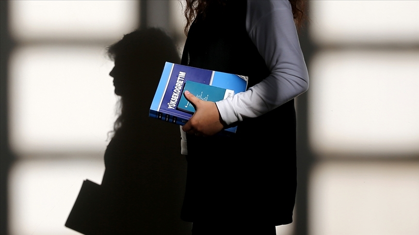 Thumbs B C 949Af26E0A7Dfa72B939271D139699B2