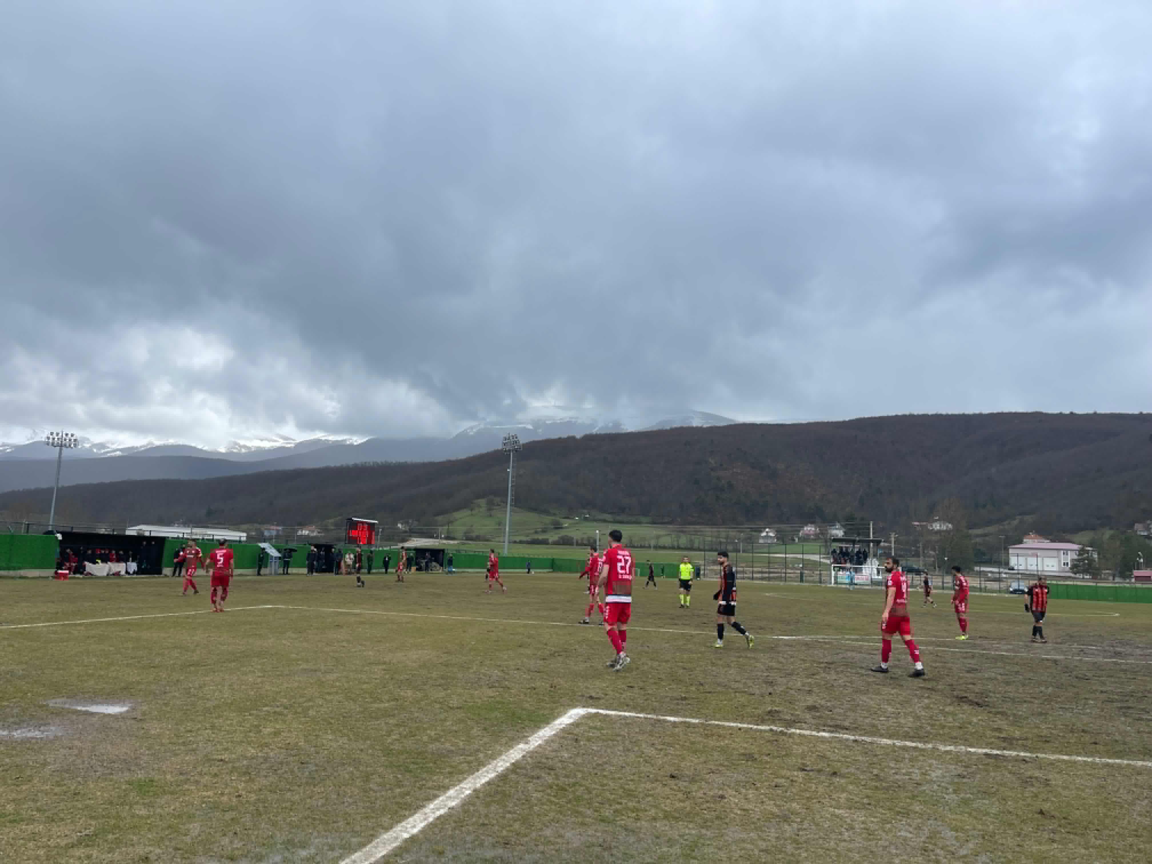 A A 20260222 40639839 40639838 L A D I K B E L E D I Y E S P O R S A H A S I N D A T U R H A L S P O R U 21 Y E N D I