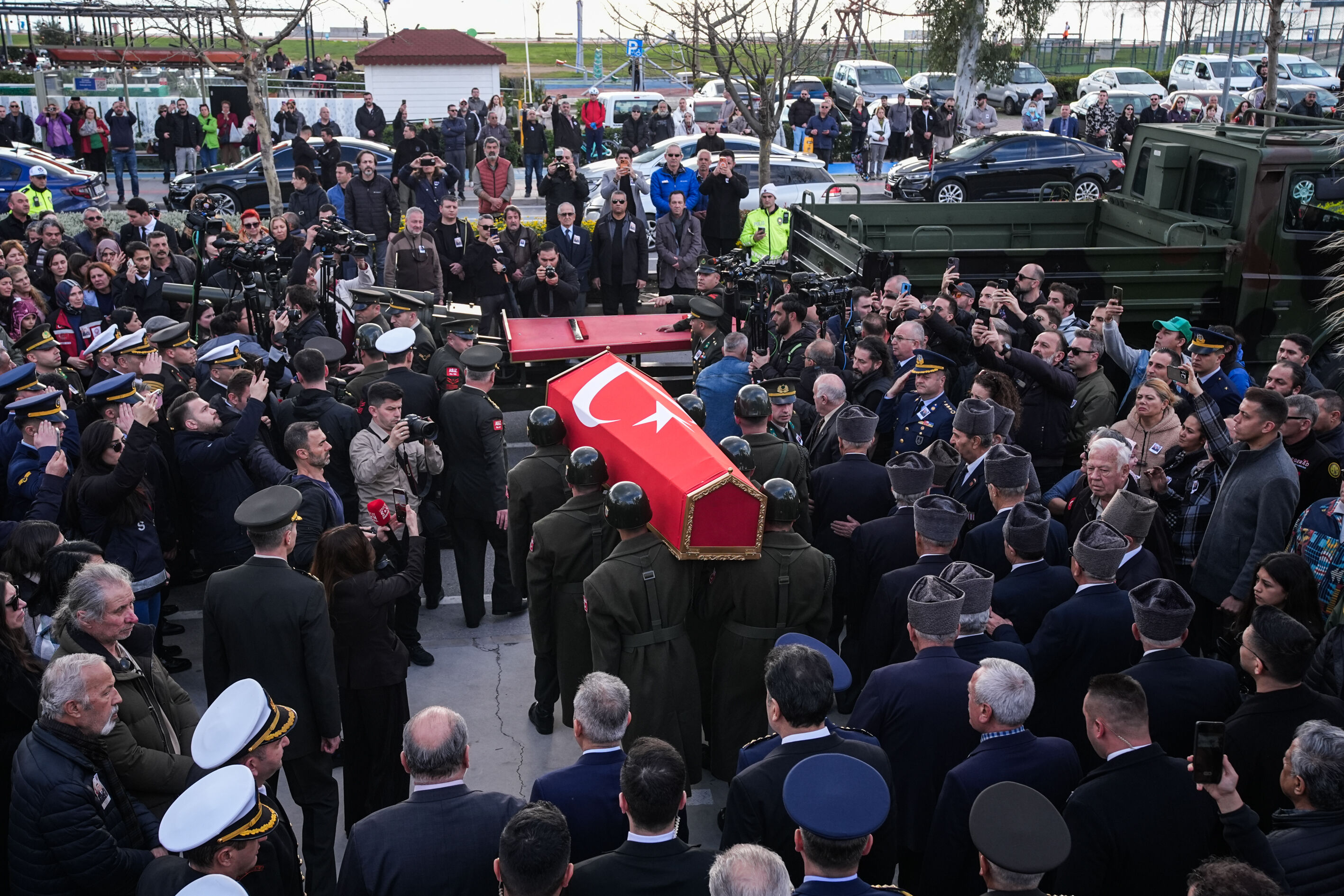 A A 20260225 40665059 40665053 B A L I K E S I R D E F16 U C A G I N I N K A Z A K I R I M A U G R A M A S I S O N U C U S E H I T O L A N P I L O T I Z M I R D E D E F N E D I L D I