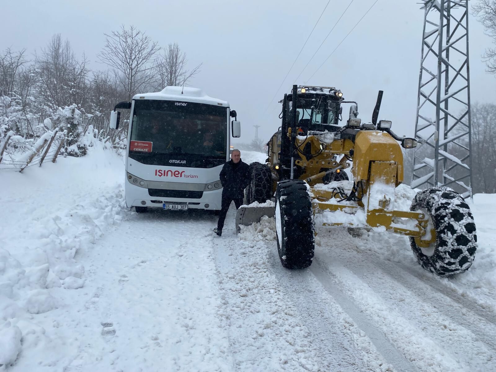 A A 20260227 40683070 40683067 S A L I P A Z A R I I L C E S I N D E K A R Y A G I S I E T K I L I O L U Y O R