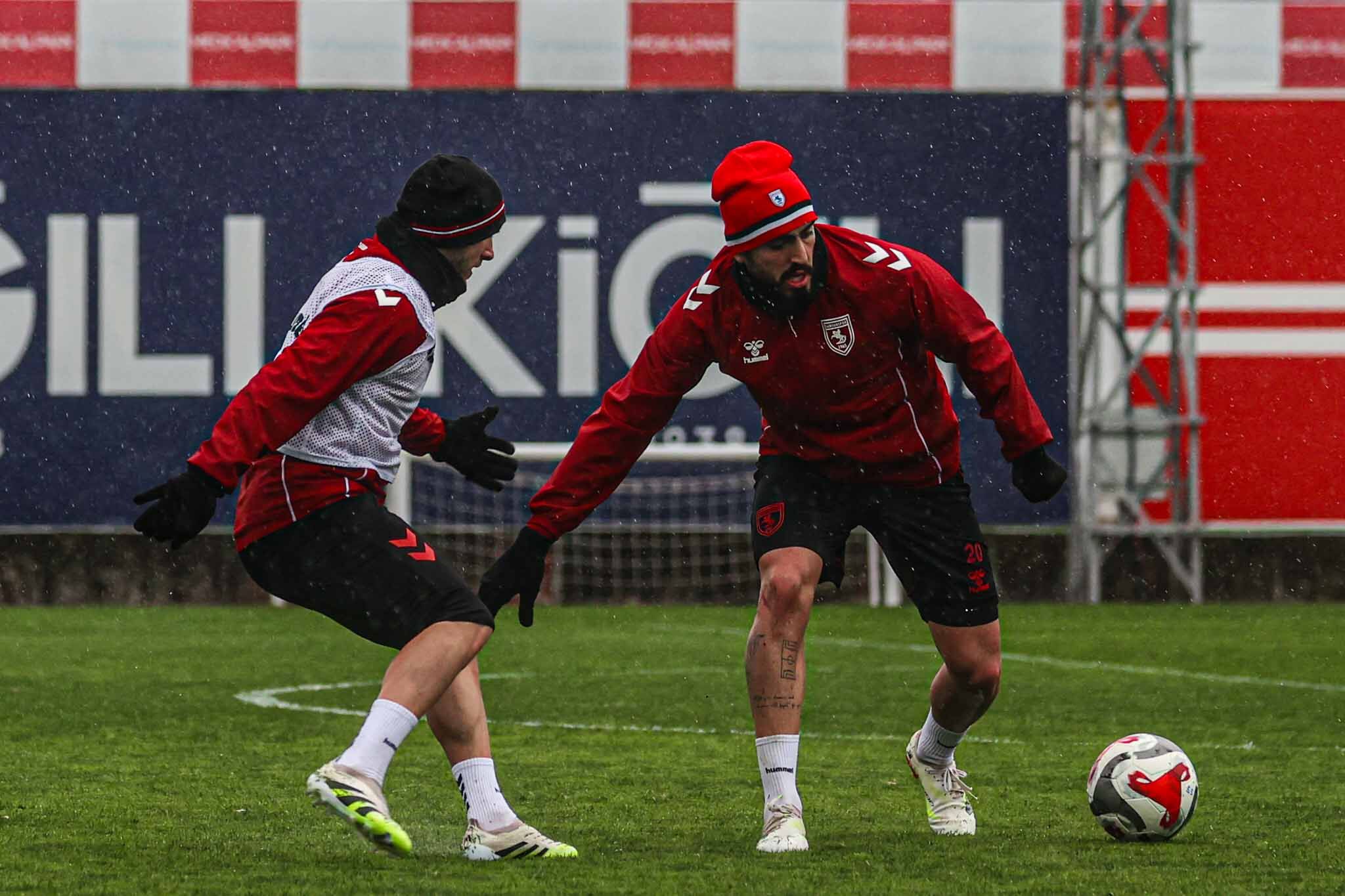 A A 20260227 40684052 40684050 S A M S U N S P O R G A Z I A N T E P F K M A C I N I N H A Z I R L I K L A R I N A B A S L A D I