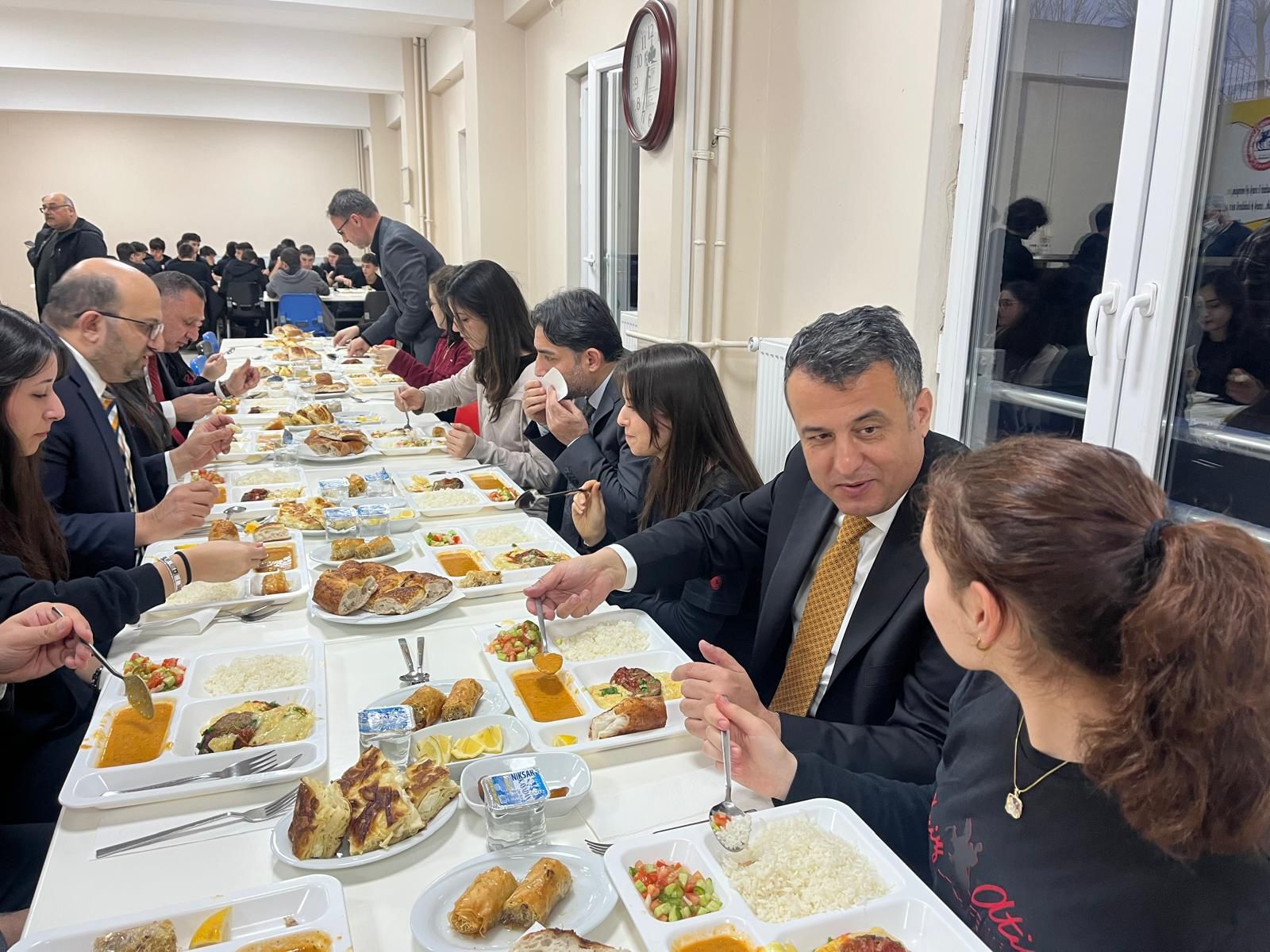 H B8 Ou G I Xk A A Yejw