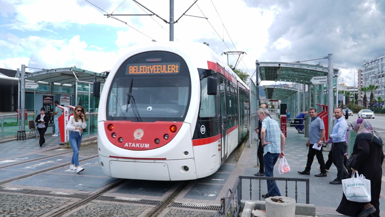 Samsun Tramvay Aa 2125608 (1)