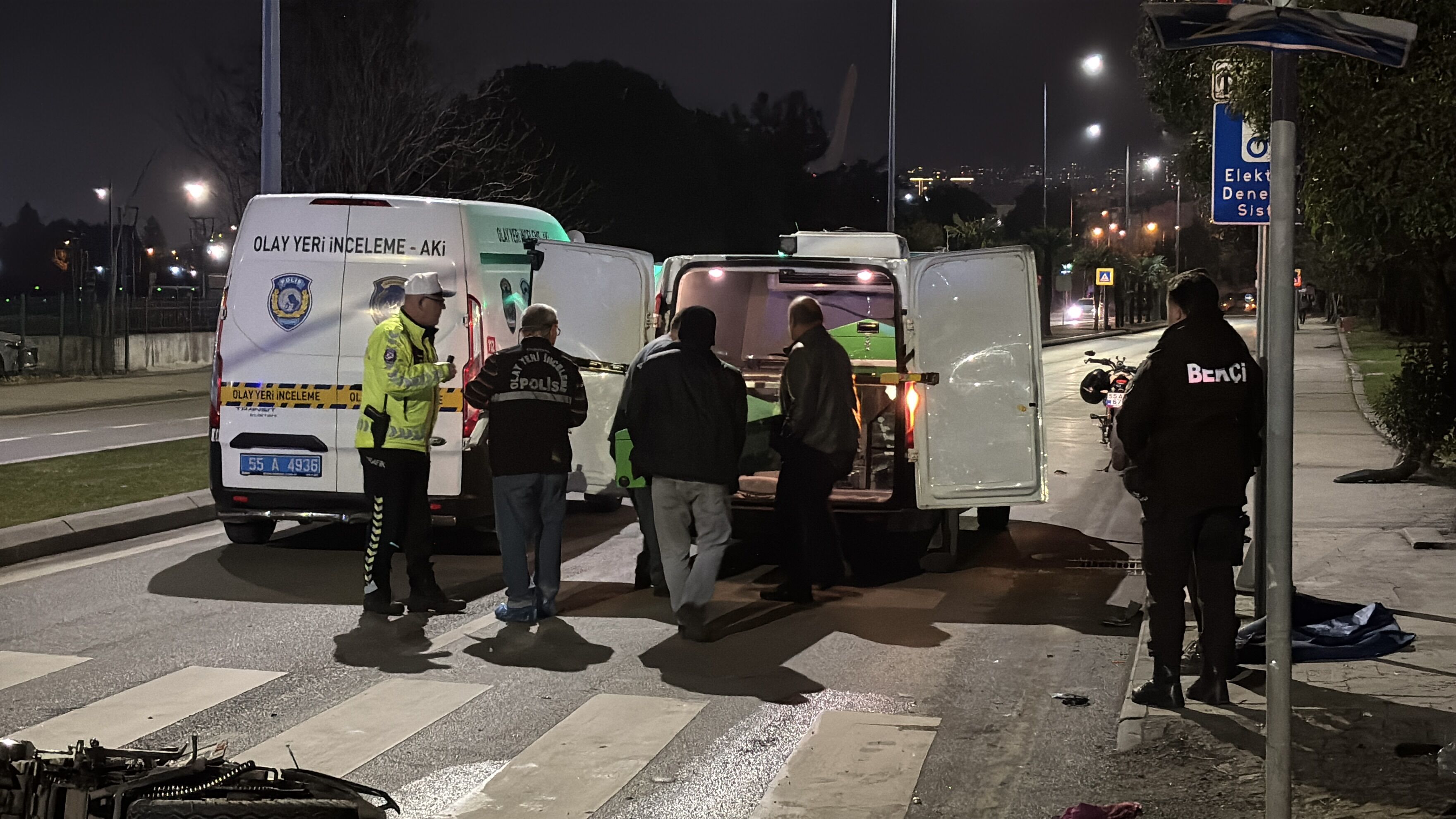 A A 20260316 40841523 40841522 S A M S U N D A M I N I B U S L E C A R P I S A N M O T O S I K L E T T E K I 1 K I S I O L D U