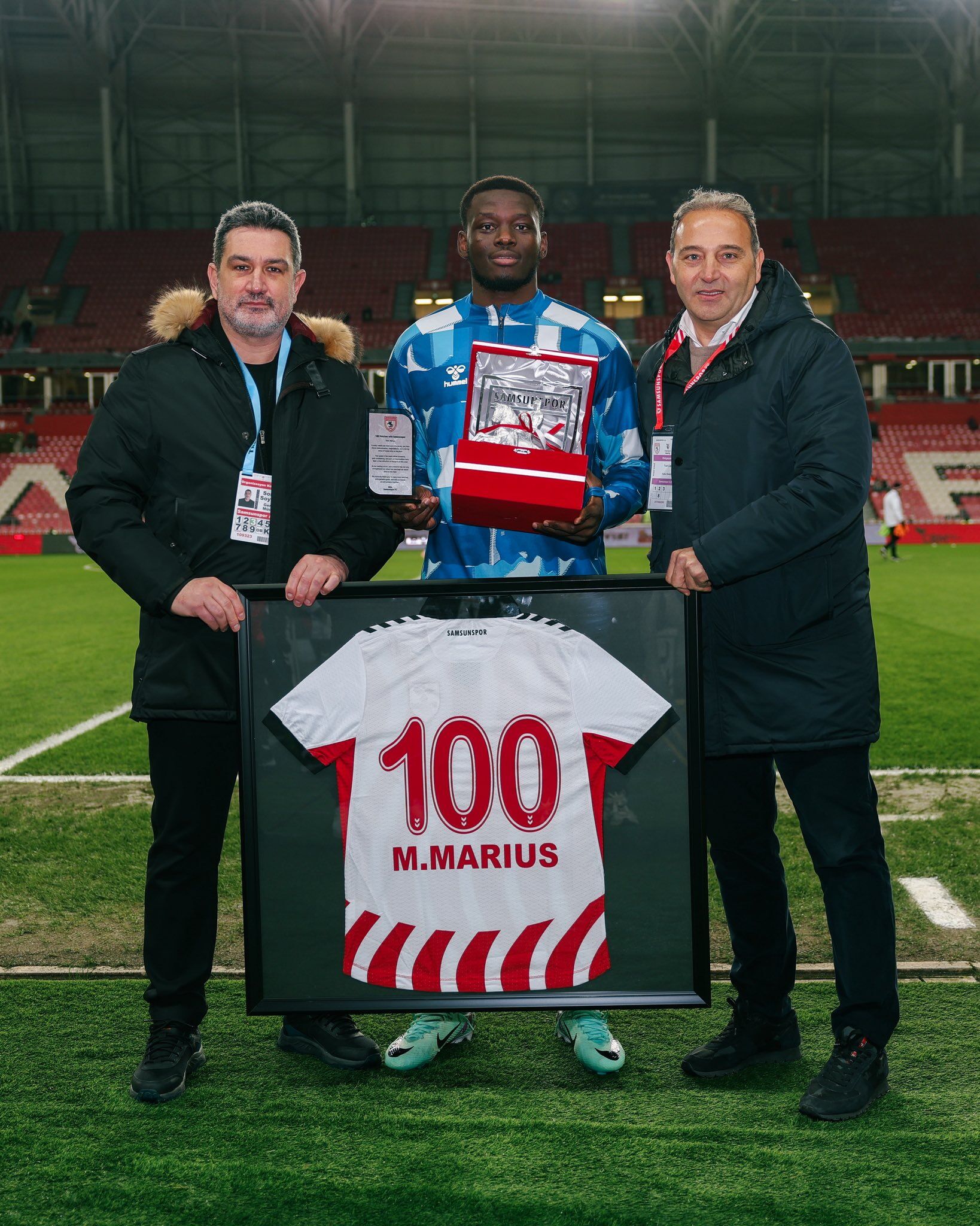 H C Vv Z F R Xo A A Iu Wn