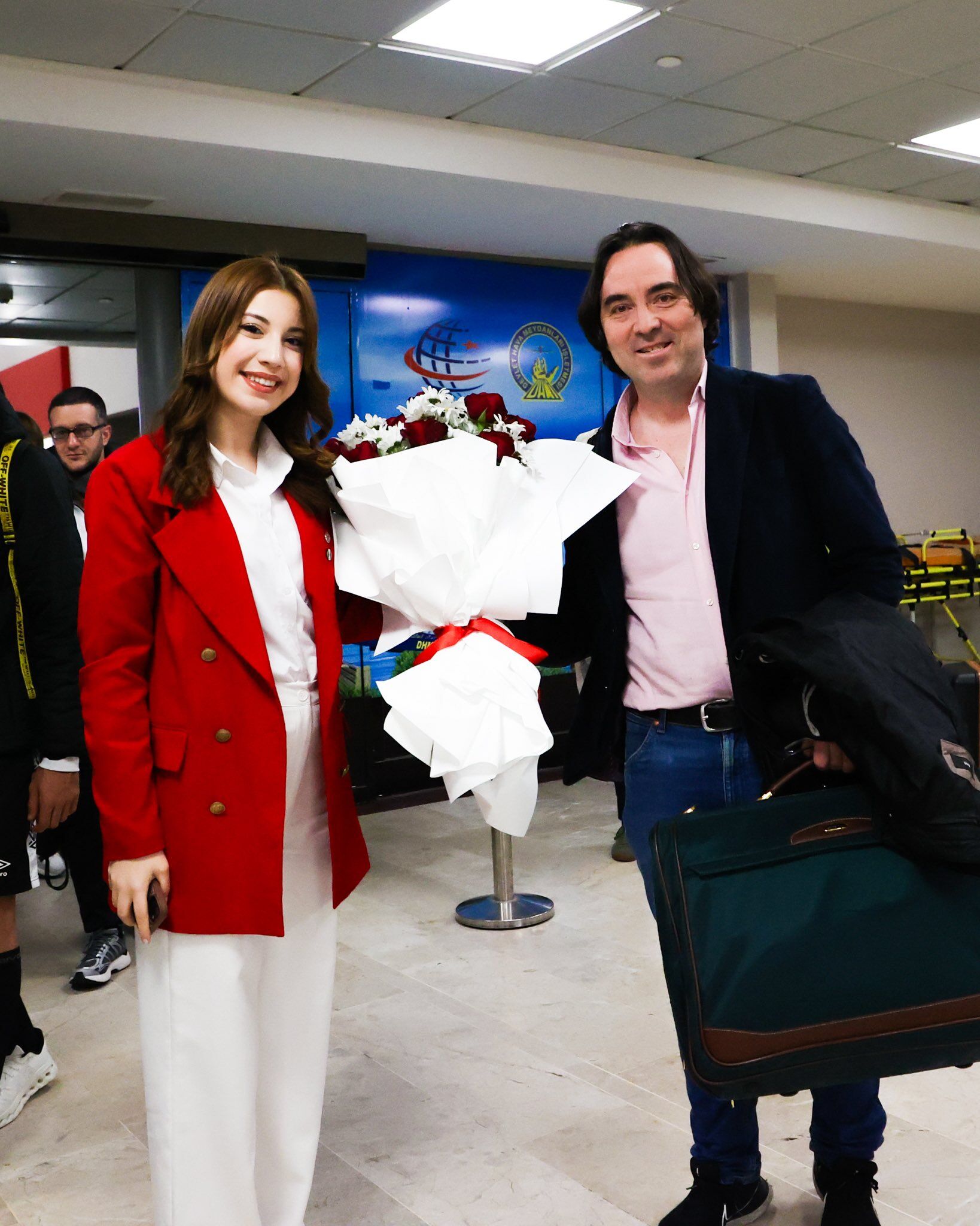 H D Epffh X I A A Fiia