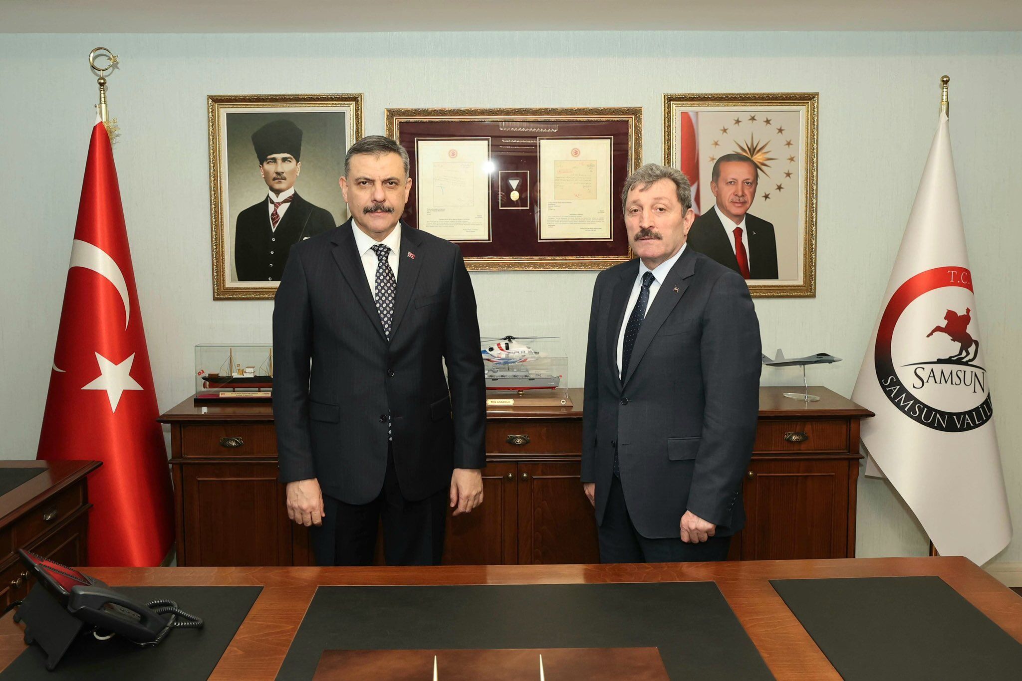 H Dnkwweb E A Ee8 Tb