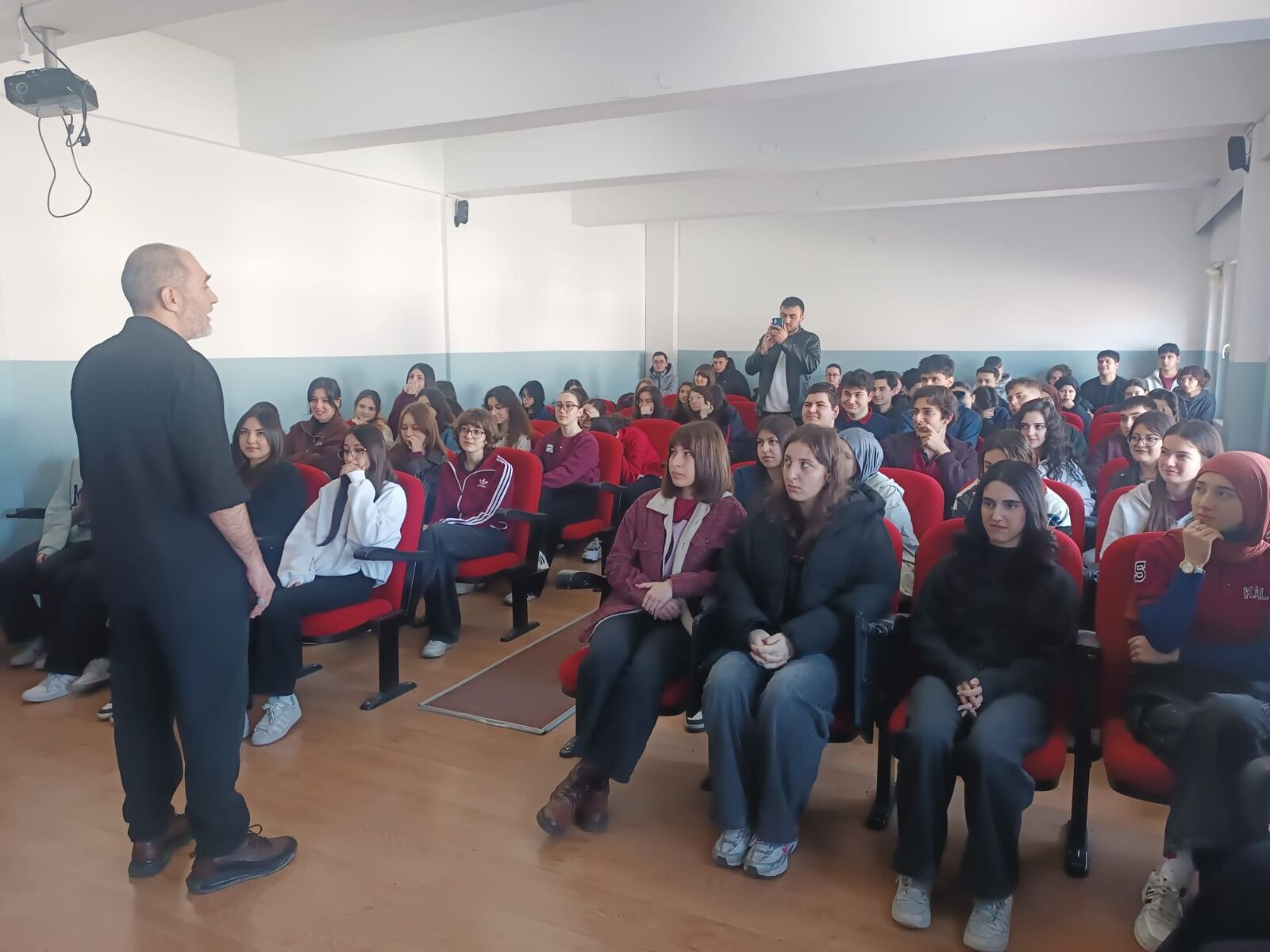 Whatsapp Image 2026 03 12 At 16.50.34